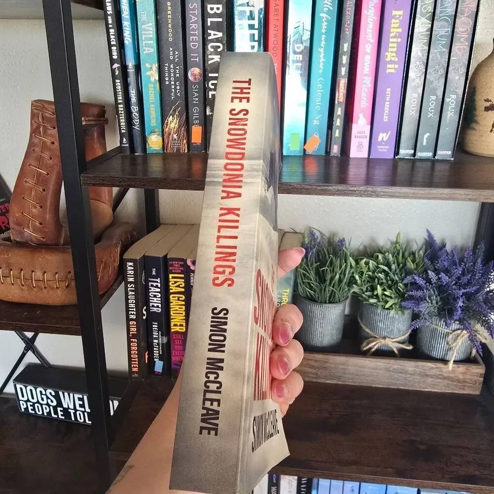 The Snowdonia Killings Simon McCleave Paperback Book True Crime Thriller Fiction